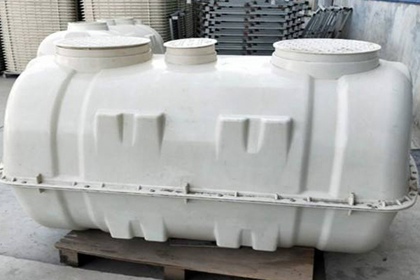 在購買模壓化糞池的時(shí)候有什么要注意的嗎 在購買模壓化糞池的時(shí)候有什么要注意的嗎